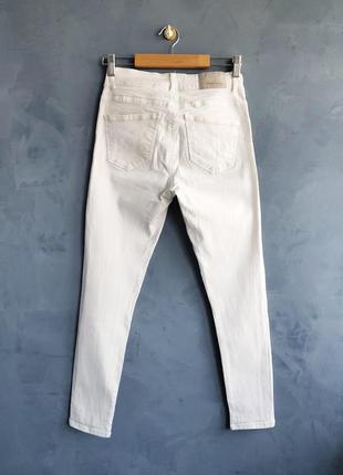 Женские белые джинсы vero moda3 фото
