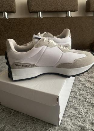 Нові красовки фірма new balance