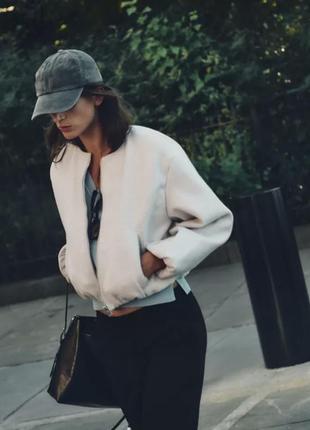 Мягкая куртка бомбер zara