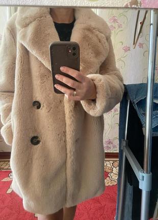 Zara шуба, б/у, стан нової.
