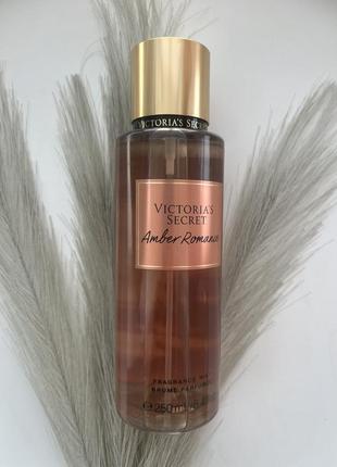 Парфкмированный спрей для тела amber romance от victoria’s secret