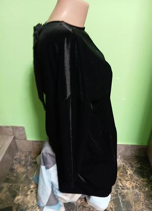 Вильветова стильна сукня