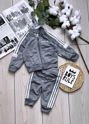 Костюм adidas 3-6месяц