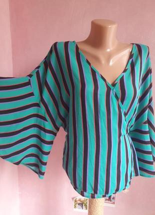 Блуза в полоску с ремнем