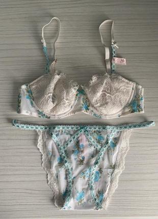 Комплект білизни victoria’s secret бюстгальтер 34b, трусики s. вікторія сікрет