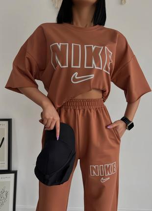 Женский спортивный костюм с футболкой nike2 фото