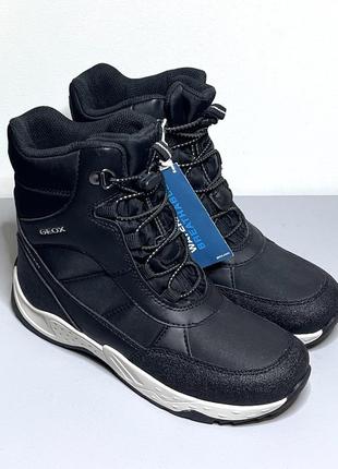 Новые зимние детские ботинки geox 33р.