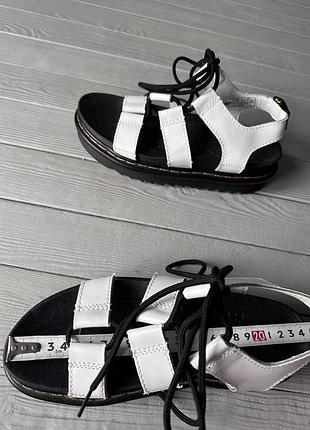 Босоножки сандалии dr. martens nartilla white hydro