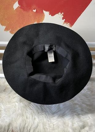 Черная шляпа с лентой из шерсти5 фото