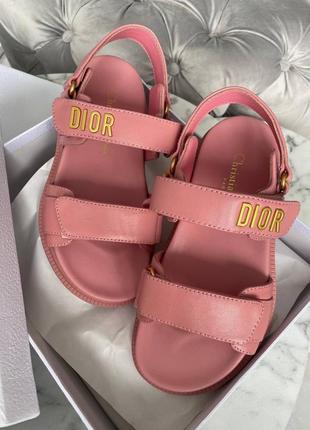 Брендові босоніжки в стилі dior