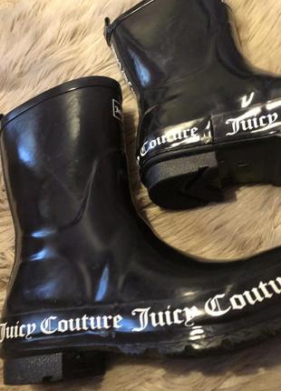 Надзвичайно стильні гумові чоботи juicy couture8 фото