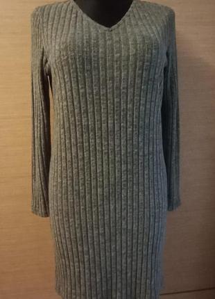 Теплое трикотажное платье в рубчик shein р. с-м