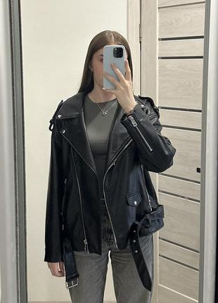 Шкіряна куртка zara