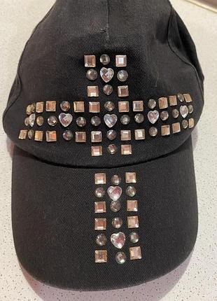 Кепка бейсболка в стразах