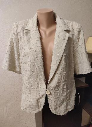 Стильний легкий жакет, короткий рукав. drum