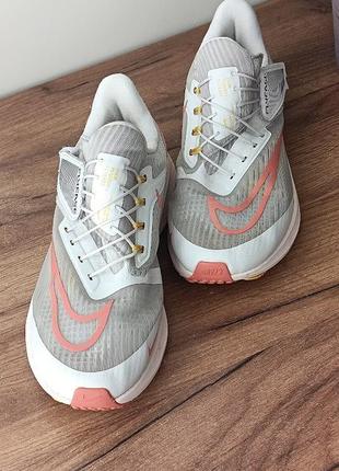 Продам женские кросовки nike airzoom pegasus 411 фото