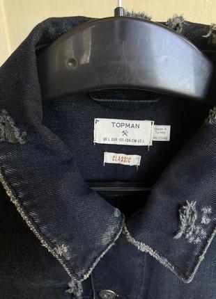 Джинсовая куртка topman с потертостями и принтом3 фото