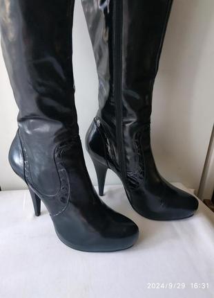 Женские сапоги фирмы elegante, итальялия, р.38,5 (25см).