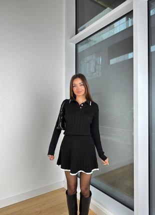 Костюм зі спідницею