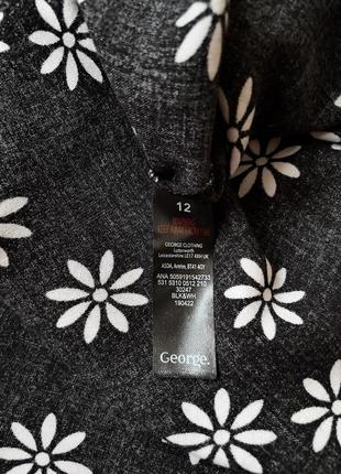 Натуральна чорна сорочка-оверсайз в ромашки9 фото