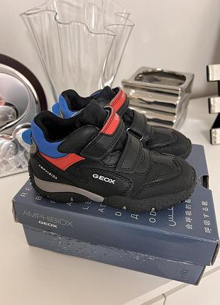 Демісезонні черевики на хлопчика geox 28р.