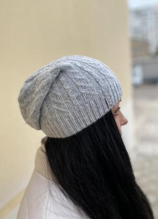 Вязаная шапка серая арт.704