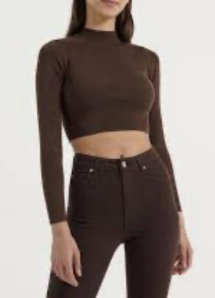 Базовий вкорочений топ zara свіжі колекції