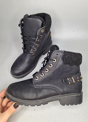Теплі черевики