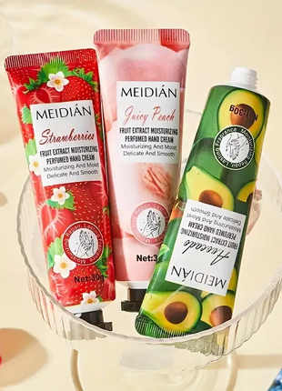 Подарочный набор крема для рук с фруктовым ароматом