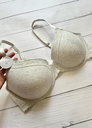 Новый коттоновый бюстгальтер с кружевом