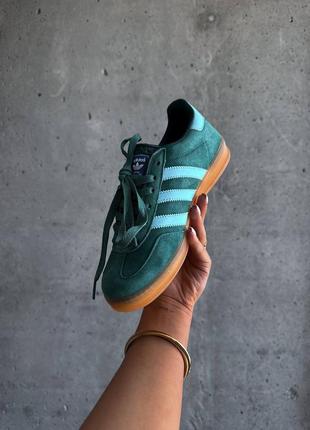 Кроссовки спортивные в стиле adidas gazelle “indoor collegiate green blue”4 фото