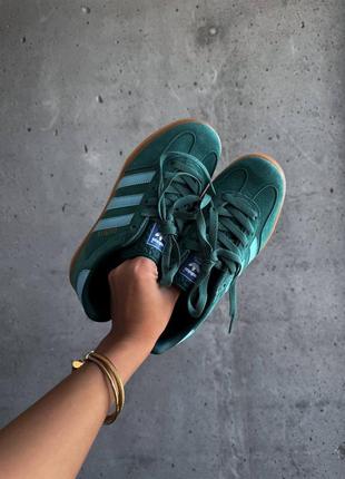 Кроссовки спортивные в стиле adidas gazelle “indoor collegiate green blue”9 фото