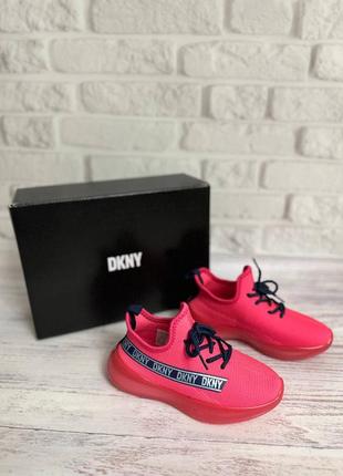 Детские кроссовки dkny размер 13us и 4us