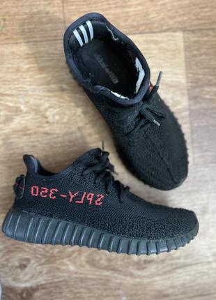 Кроссовки adidas yeezy 350 35 размер