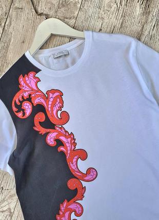 Чоловіча футболка versace collection xl з круглим вирізом, біла медуза, квіткові короткі рукави5 фото