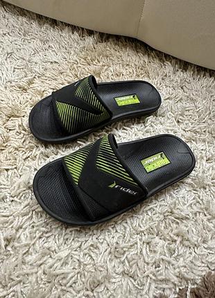 Шлопанці rider