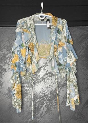 Топ, болеро