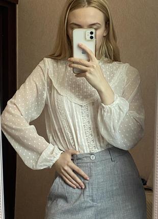 Полупрозрачная блуза stradivarius