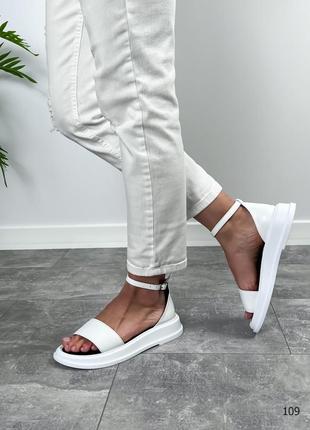 Босоніжки жіночі білі шкіряні сандалі з натуральної шкіри3 фото