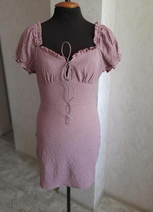 Сиреневое платье мини с объемным рукавом!3 фото