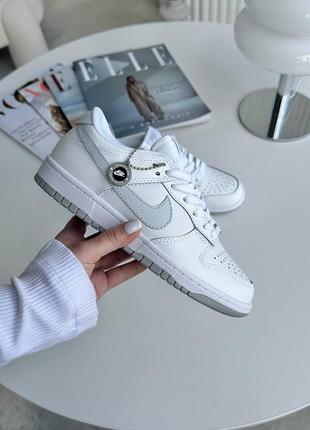 Жіночі кросівки nike dunk white platinum grey1 фото