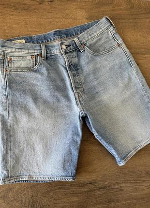 Levi's мужские голубые джинсовые шорты, размер 333 фото