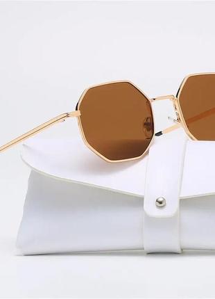 Тренд стильні жіночі коричневі сонцезахисні окуляри сонячні очки антиблик металева оправа4 фото