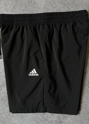 Мужские черные спортивные шорты adidas оригинал размер l как новые7 фото