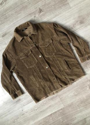 Курточка куртка джинсовка джинсовая вельветовая велюровая базовая базова оверсайз коричневая бежевая кантри бохо тренд 2000 нулевые5 фото