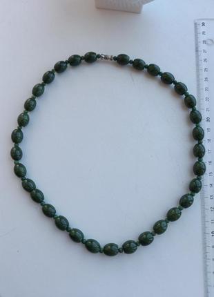 Ожерелье, натуральный камень нефрит2 фото