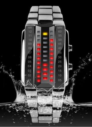 Чоловічий наручний годинник skmei iron сріблястий