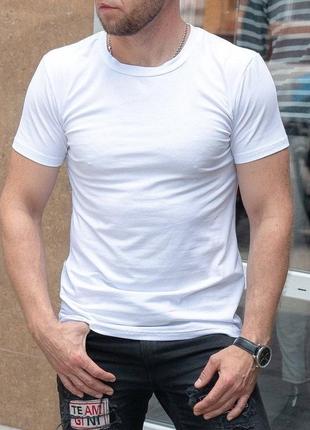 Мужская белая базовая футболка1 фото