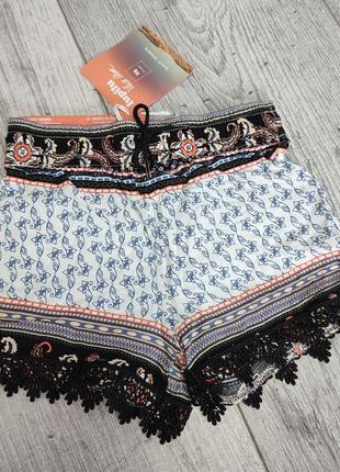 Легкие шорты для девочки lupilu 98 см