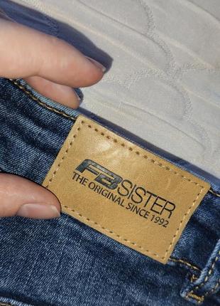 Fb sister джинсы клеш разрезы тренд брюки брюки джинсы клеш высокая посадка4 фото